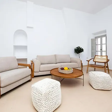 Dolphin Estate 1868 Vila