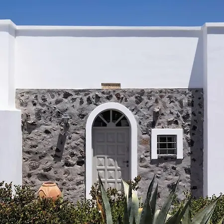 Dolphin Estate 1868 Мегалохори